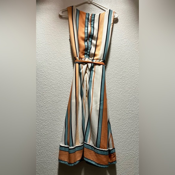 Lara Fashion sundress - Picture 2 of 2